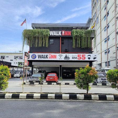 Walk Inn Мири Экстерьер фото